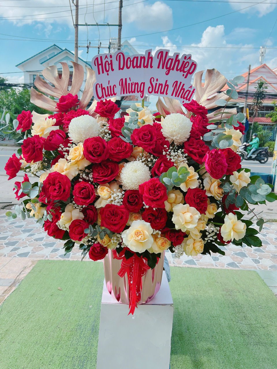 Kệ hoa khai trương Đại Cát 068