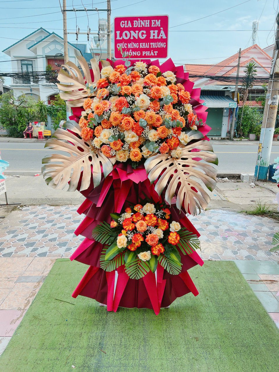 Kệ hoa khai trương Thành Đạt 096