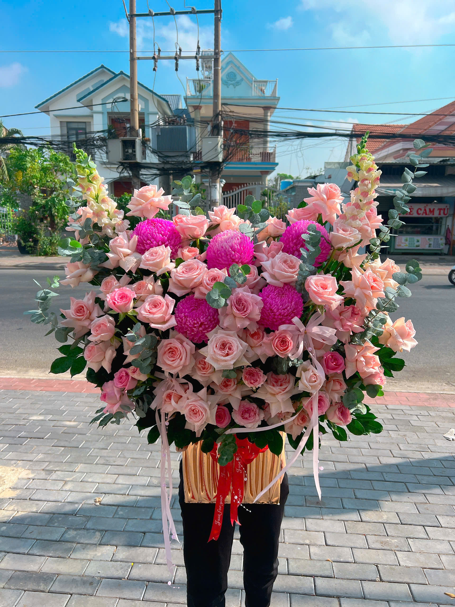 Lẵng hoa sinh nhật Tấn Lộc 022