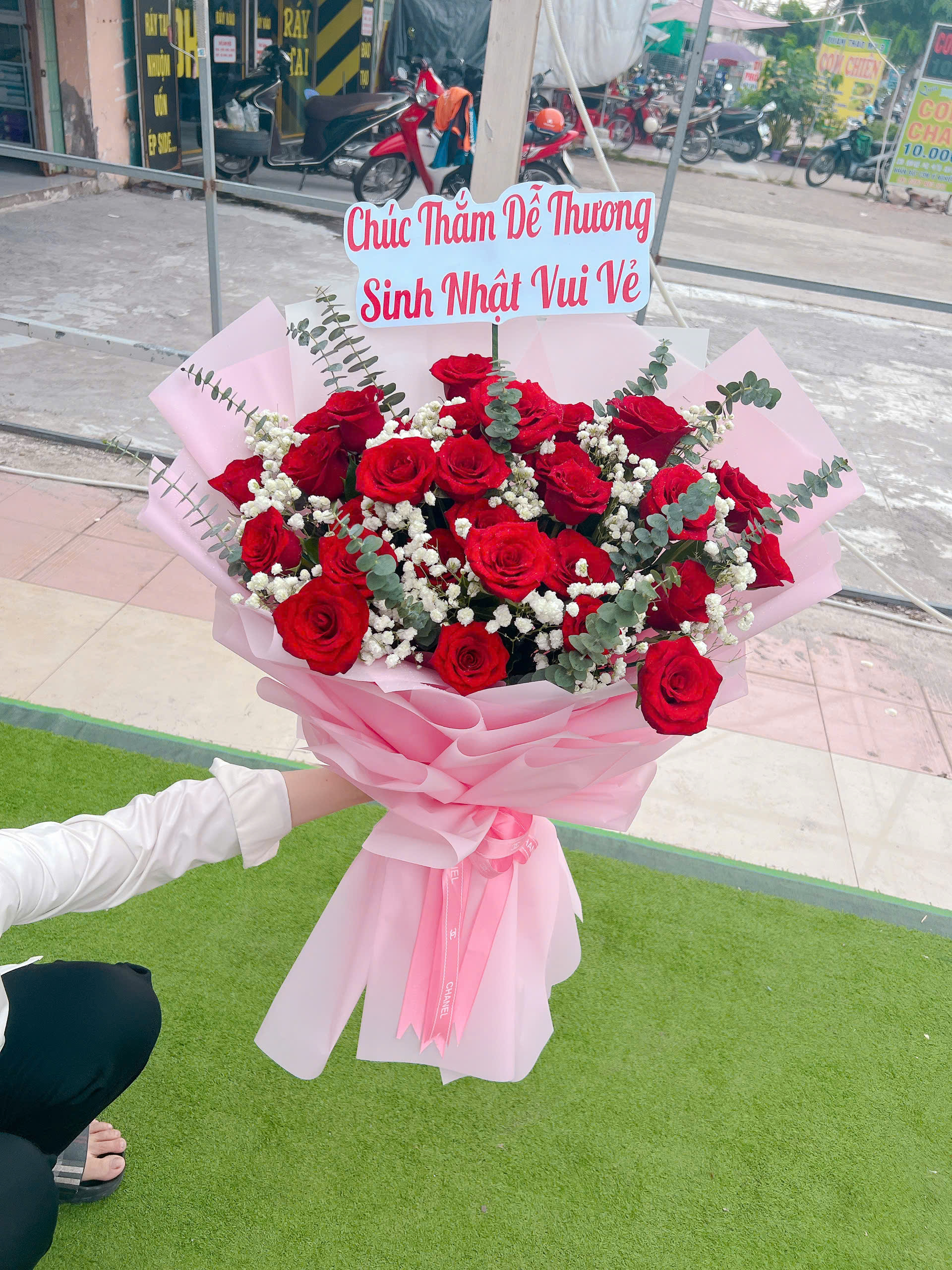 Bó hoa sinh nhật Đại Cát 043