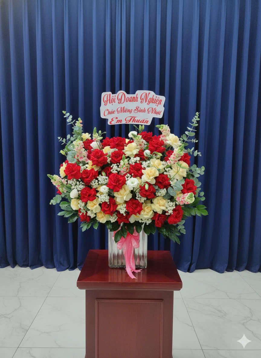 Lẵng hoa sinh nhật Tươi Thắm 063